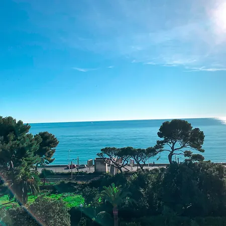 Radisson Hotel Cannes Seaside Hotell Cannes
