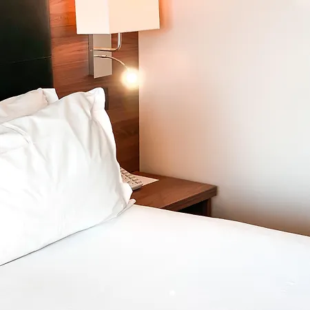 Radisson Hotel Cannes Seaside Hotell