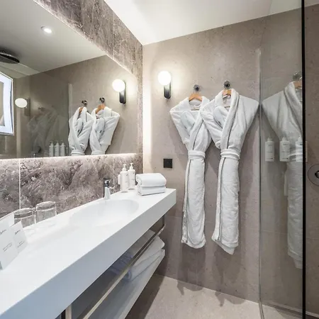 Radisson Seaside Hotel 4*