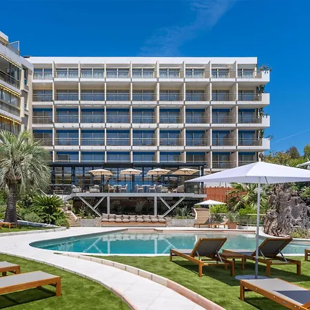 Radisson Seaside 호텔