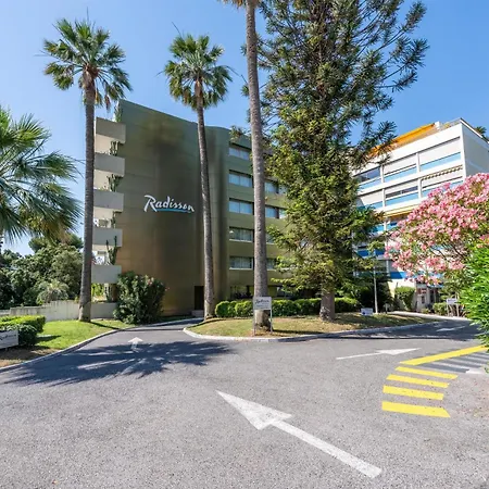 Otel Radisson Seaside Cannes