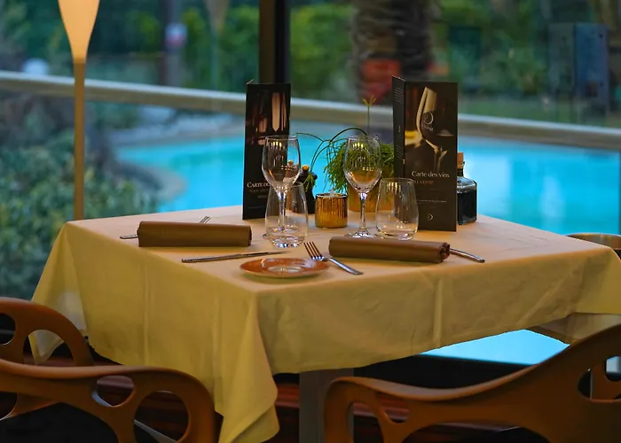호텔 Luxotel