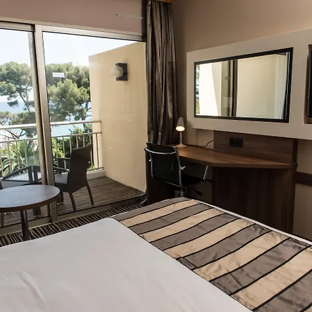 Radisson Hotel Cannes Seaside