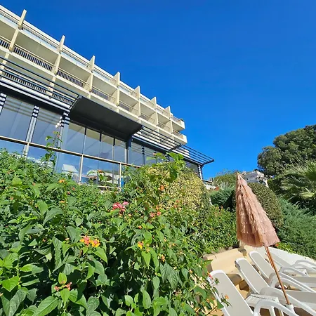 Radisson Hotel Cannes Seaside 4* Cannes