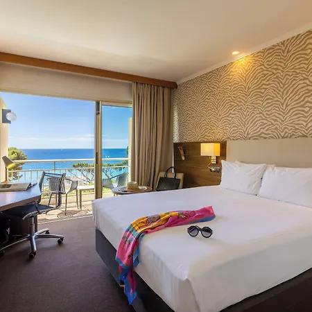 Radisson Hotel Cannes Seaside 4*