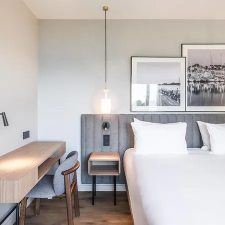 Radisson Seaside 4*