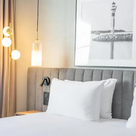 Radisson Seaside Cannes